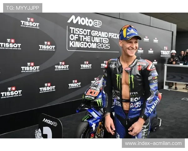 夸塔拉罗在澳大利亚站排位赛夺得杆位，正赛寻求突破