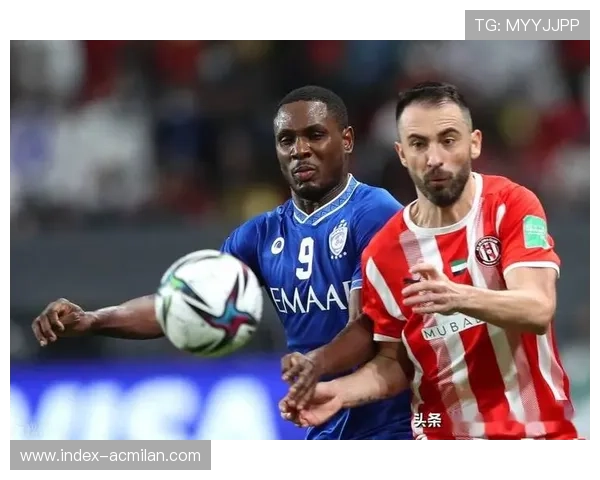 贝纳维德斯对阵亚尔德的WBC轻重量级头条战在沙特利雅得举行